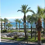 Vakantiehuis Face A La A Antibes