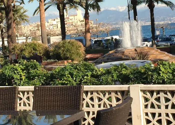 Face A La A Antibes